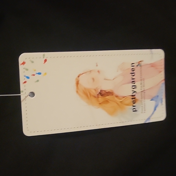 New Women's PrettyGarden Black Dress with pockets that ties in back. Size Medium - Picture 5 of 14